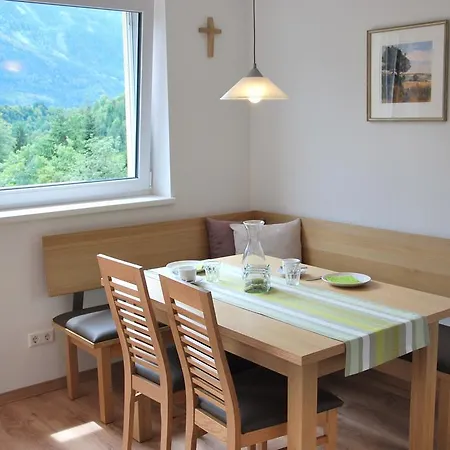 Haus Pflaum Apartmán Dellach im Drautal
